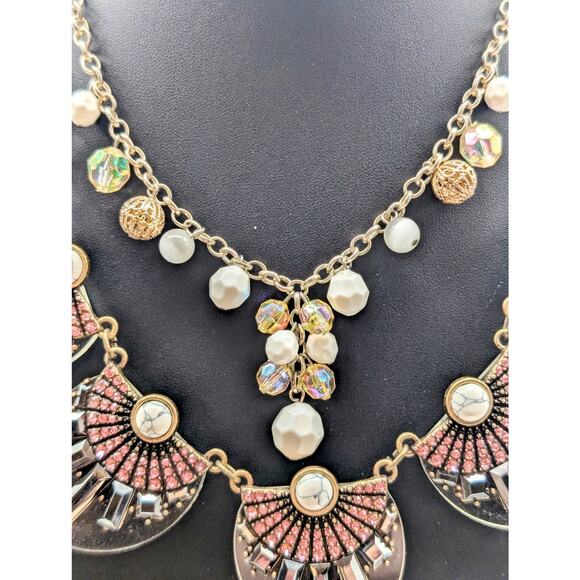 Mixed Lot Clear Pink Rhinestones Howlite 2 Necklaces & 2 Coordinating Bracelets - Picture 8 of 10